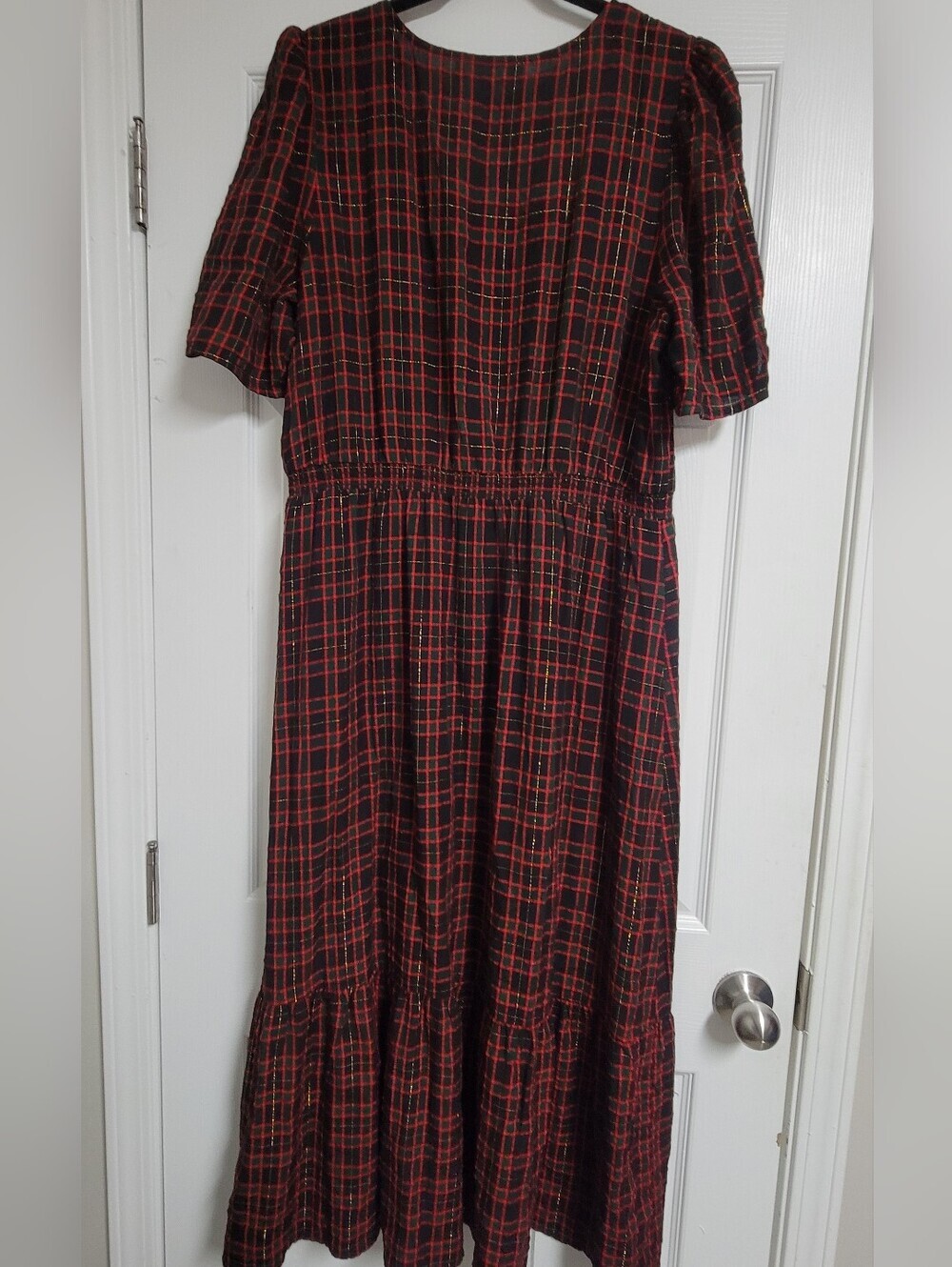 Loft Plaid Midi Dress with Keyhole Neck - Red/Black Size Xl. - Picture 8 of 10